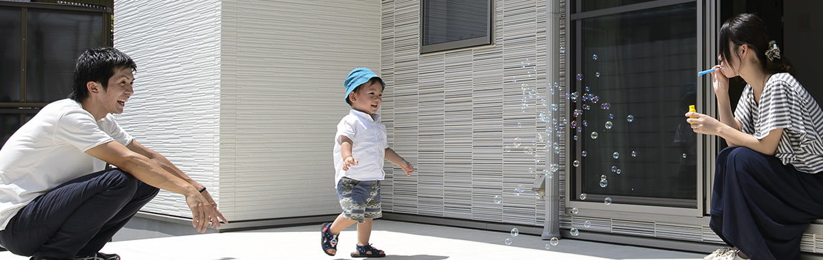 静岡の実例・シンプルでナチュラルな家族そろって寛げる家